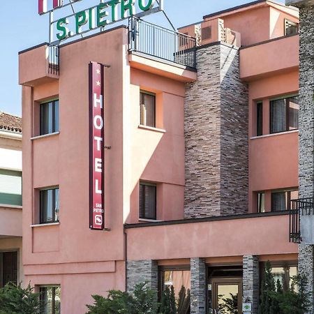 Hotel San Pietro Villafranca di Verona Luaran gambar